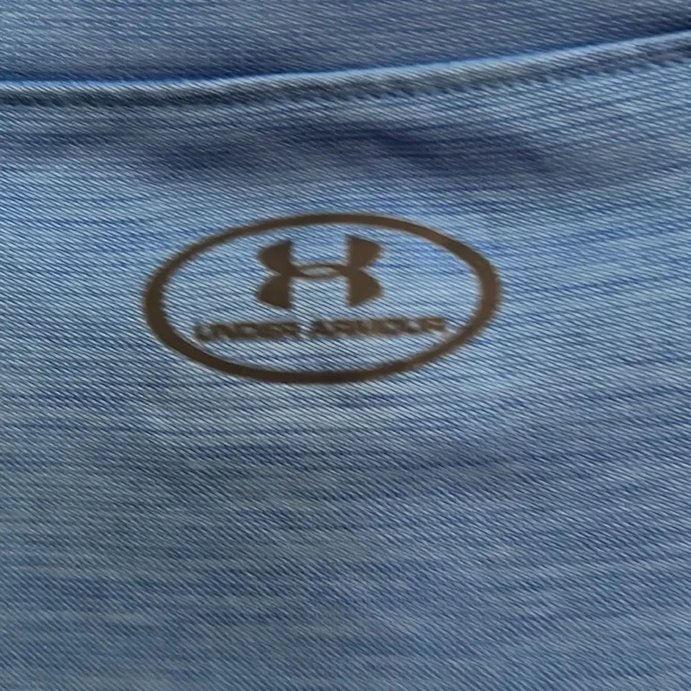 ****** 5 for $25 Boys Under Armour Activewear Tee Shirt